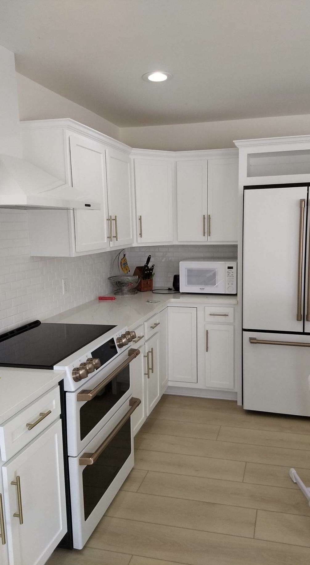 Traditional White Kitchen Kitchen Remodel by Kellgard General Contracting — Project 2 project photo